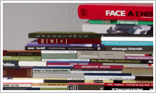 쌓여진 책(The Pile of Books)